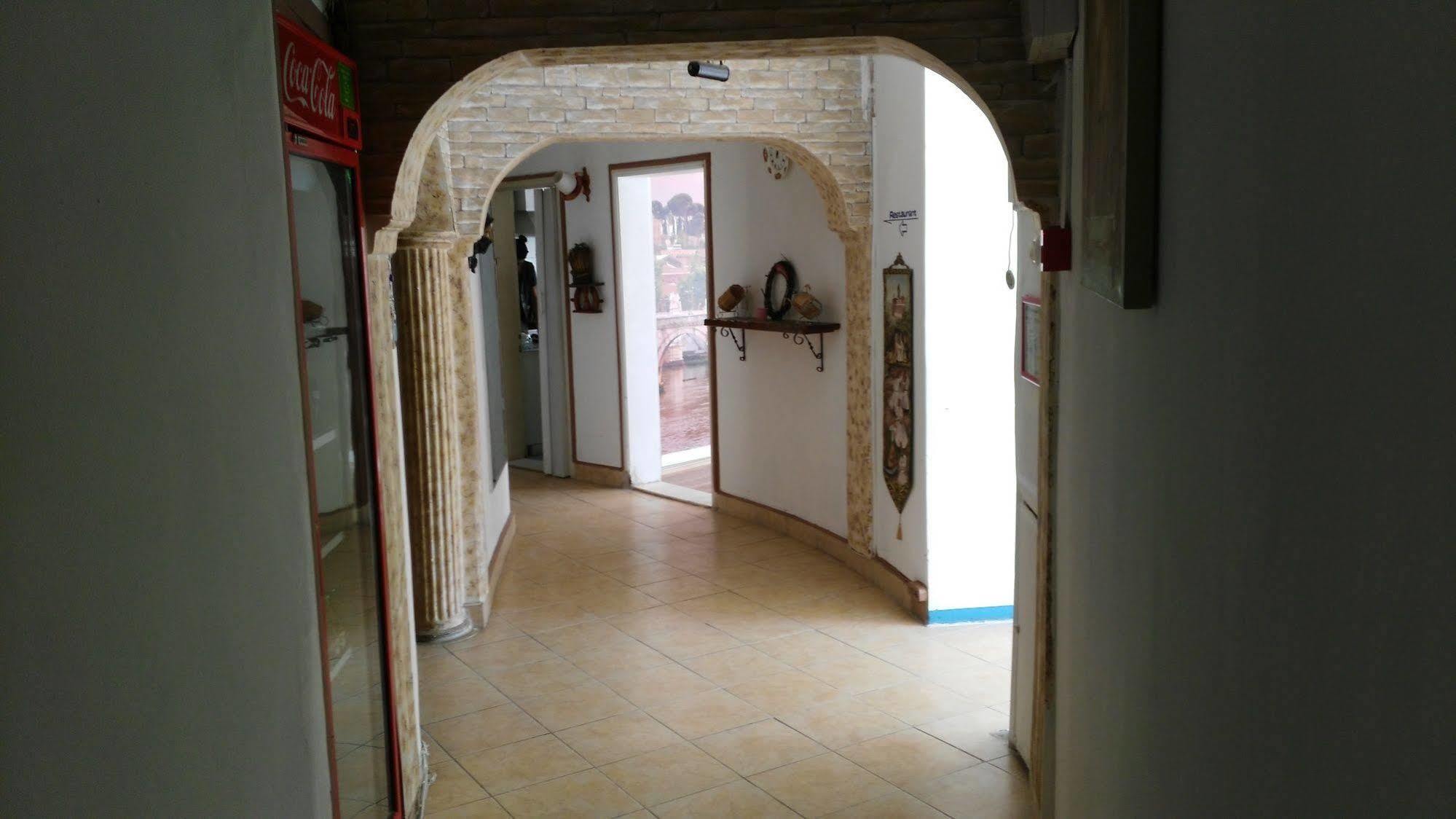 Atici Hotel Αττάλεια Εξωτερικό φωτογραφία